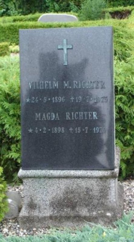 Magda Richter .jpg